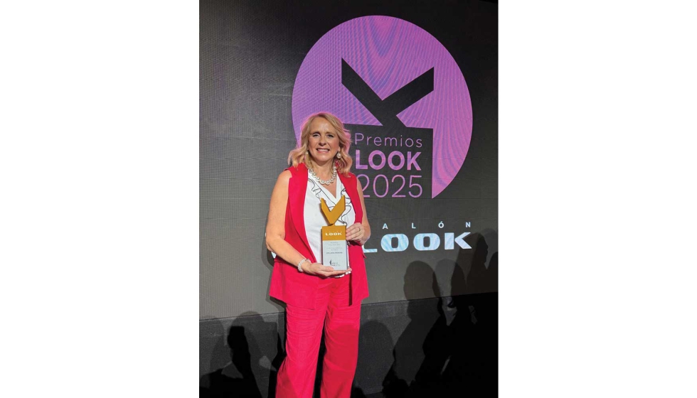 Foto de Encarna Moreno deslumbra en los Premios Saln Look con su impecable trayectoria profesional