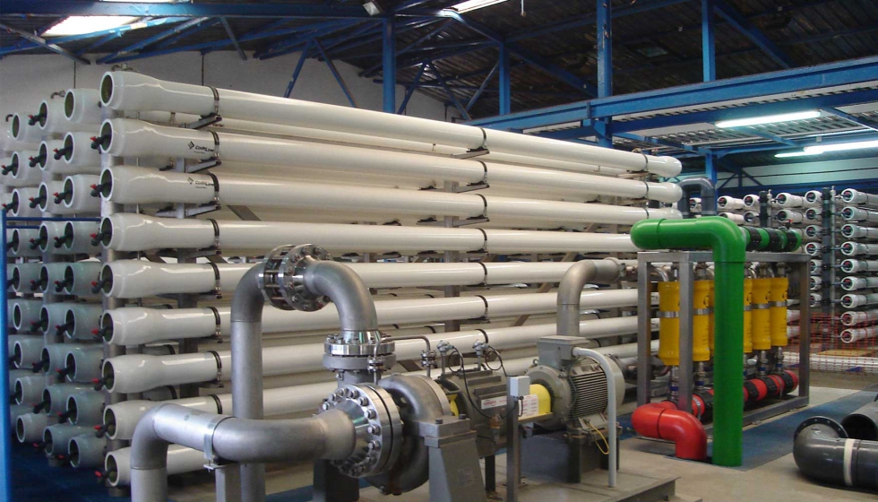 El uso exitoso de la desalacin de agua de mar para el riego requiere optimizar el consumo de energa y su coste final por metro cbico...