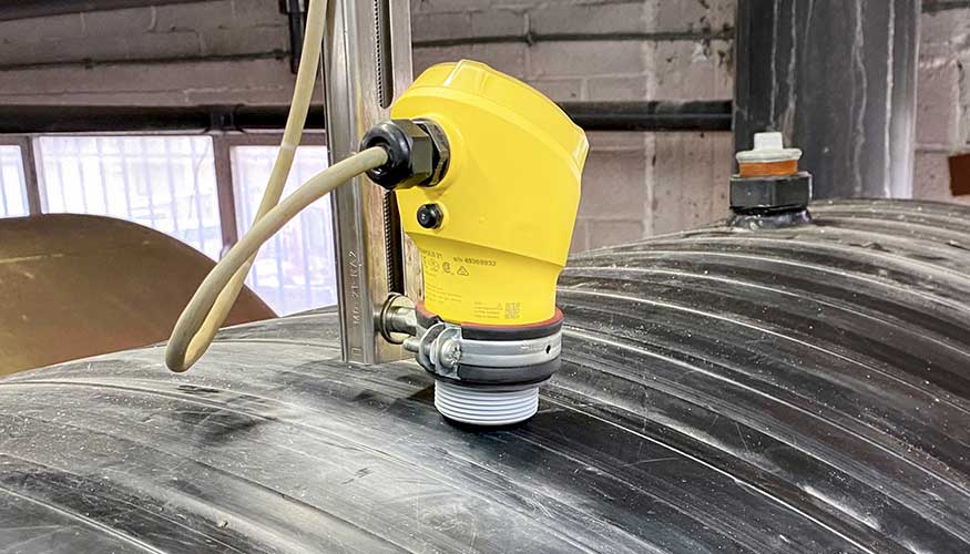 El VEGAPULS 21, integrante de la nueva serie de sensores radar compactos de VEGA...