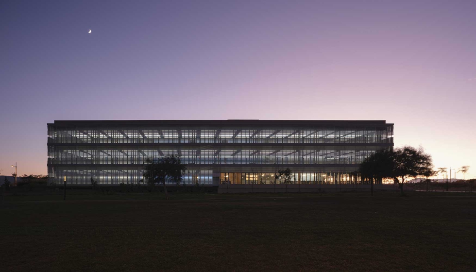 Edificio Rosalind, en el Parque Tecnol�gico de Andaluc�a, M�laga. Foto: Fernando Alda