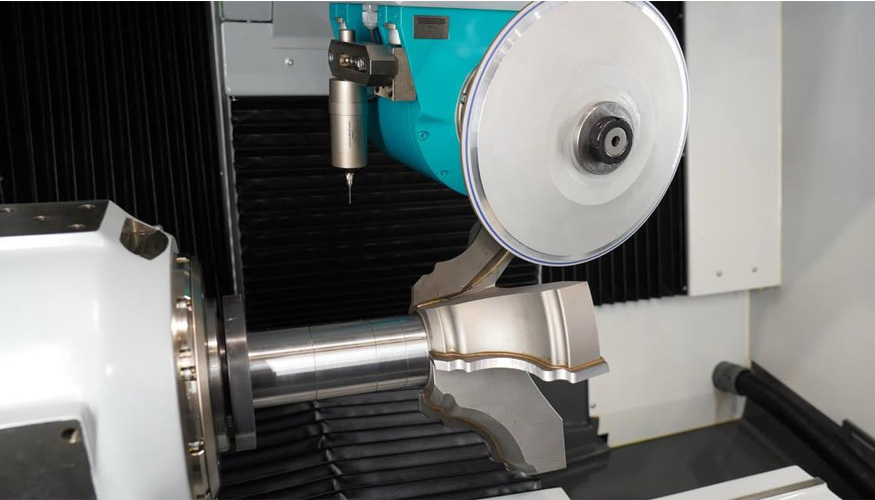 Placa perfilada rectificada con alta precisin en la Sirius NGS