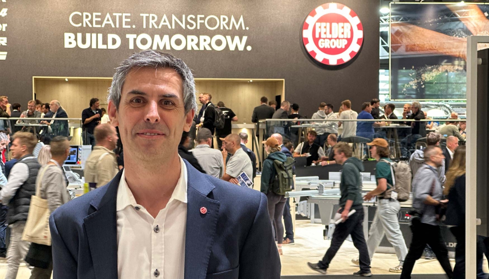 Llus Biosca, Country Manager de Felder Ibrica, en el stand de la compaa en Ligna 2025