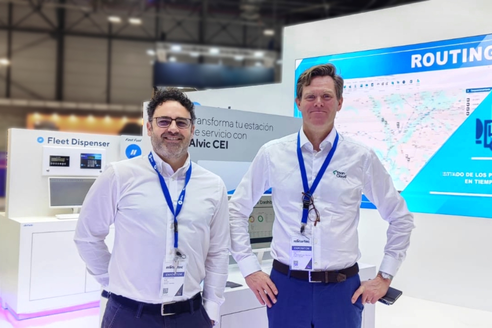 Vicente Martnez, Professional Service Manager de Alvic Group, y Morten Raaby, General Manager Europe de Titan Cloud...