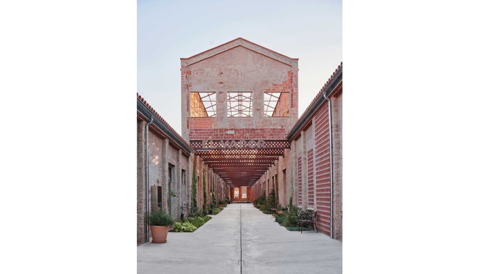 La recuperaci�n del Vapor Cort�s. Prodis 1923 por HArquitectes. Foto: Adri� Goula