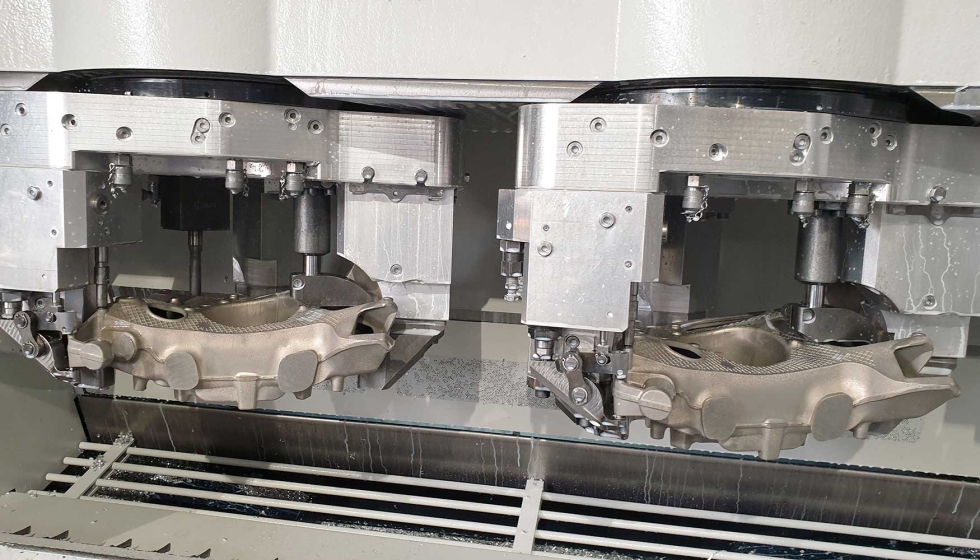 Schabm�ller fabrica portacubos en una m�quina de doble husillo de SW...