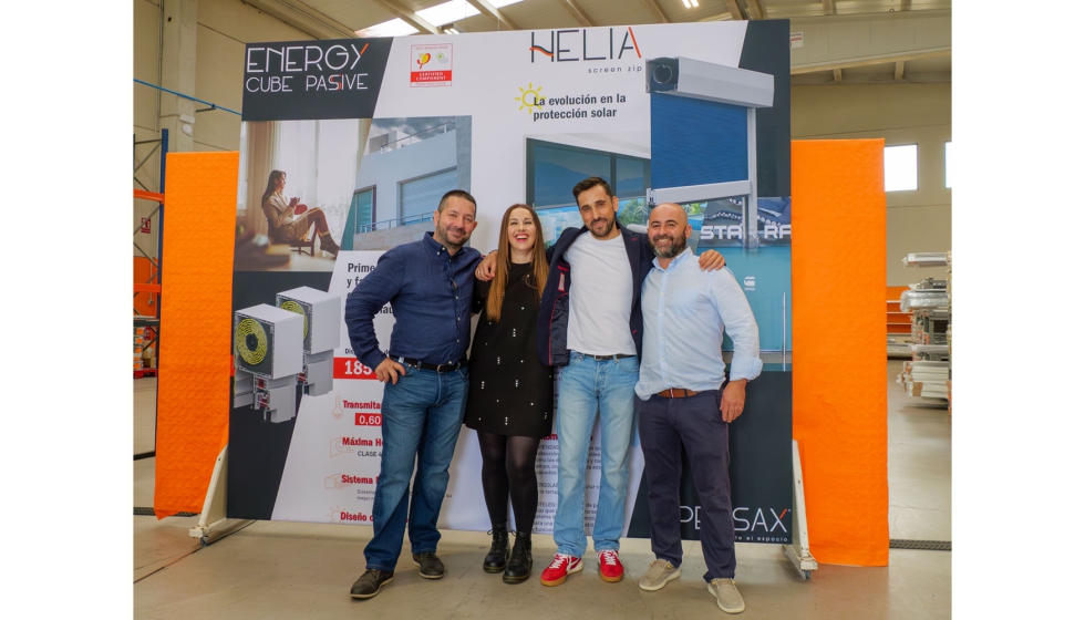 Desde su apertura, la firma ha trabajado sin parar en soluciones de proteccin solar, seguridad y confort