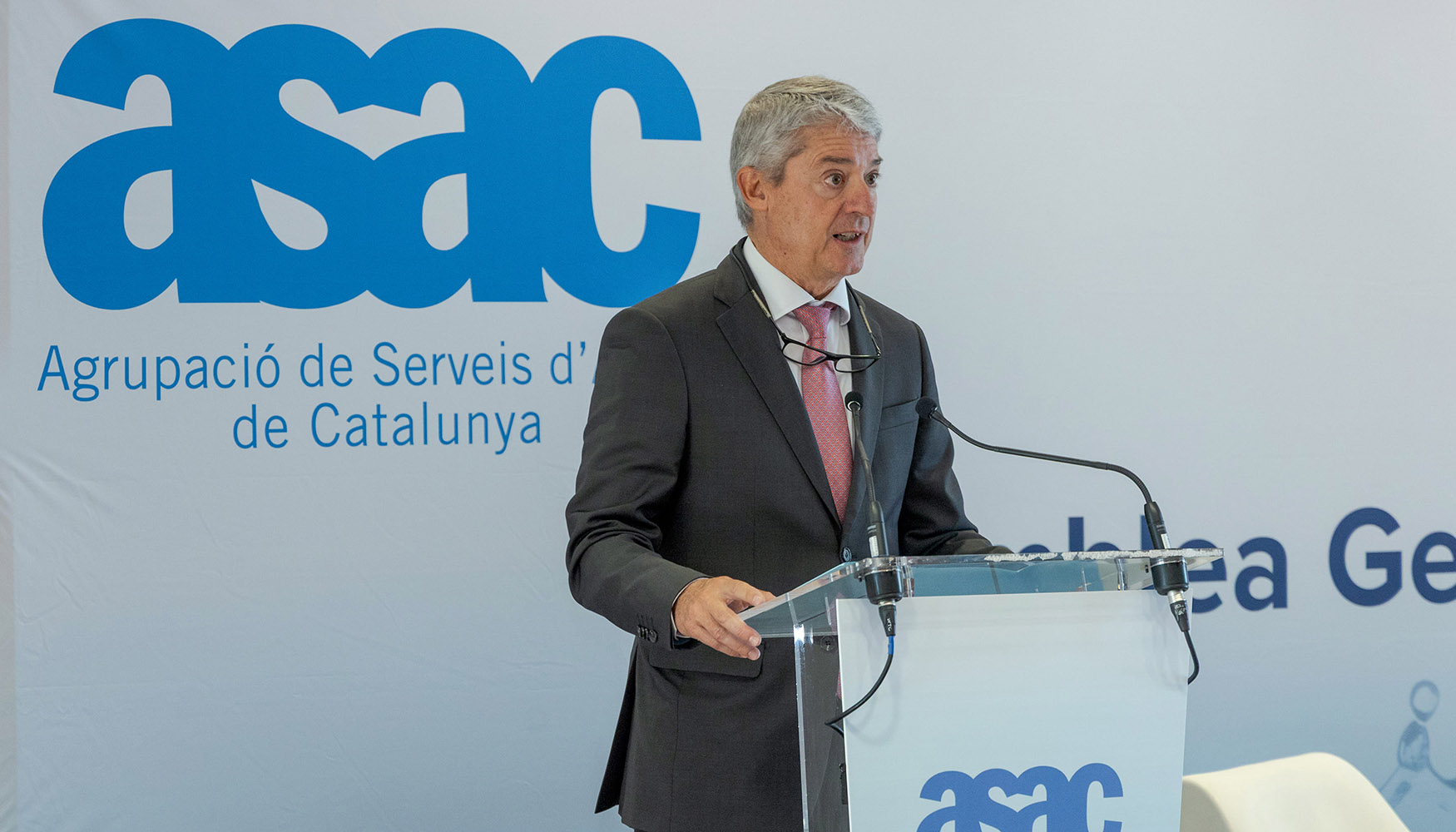 El presidente de la Agrupaci�n de Servicios de Agua de Catalu�a, Ignacio Escudero