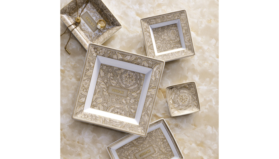 Cuencos y platos Versace