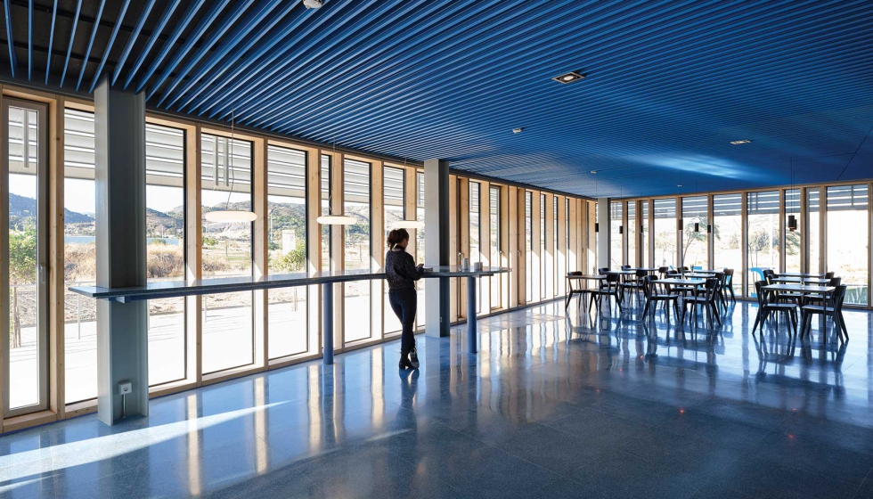 O edifcio Rosalind foi reconhecido como vencedor dos prmios Architecture Aluminium Technal 2024 na categoria 'Trabalho'. Foto: Fernando Alda...