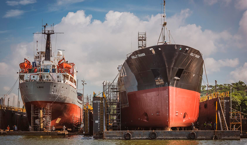 Buques en construcci�n en Astivik