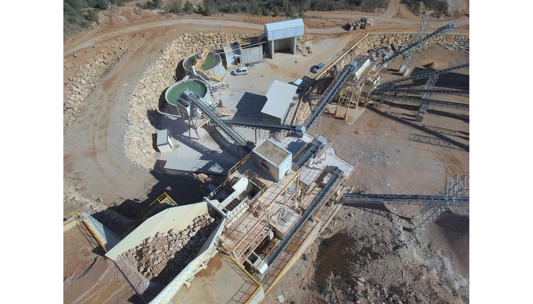 Alqu�zar es especialista en el dise�o y fabricaci�n de instalaciones completas para el tratamiento de �ridos