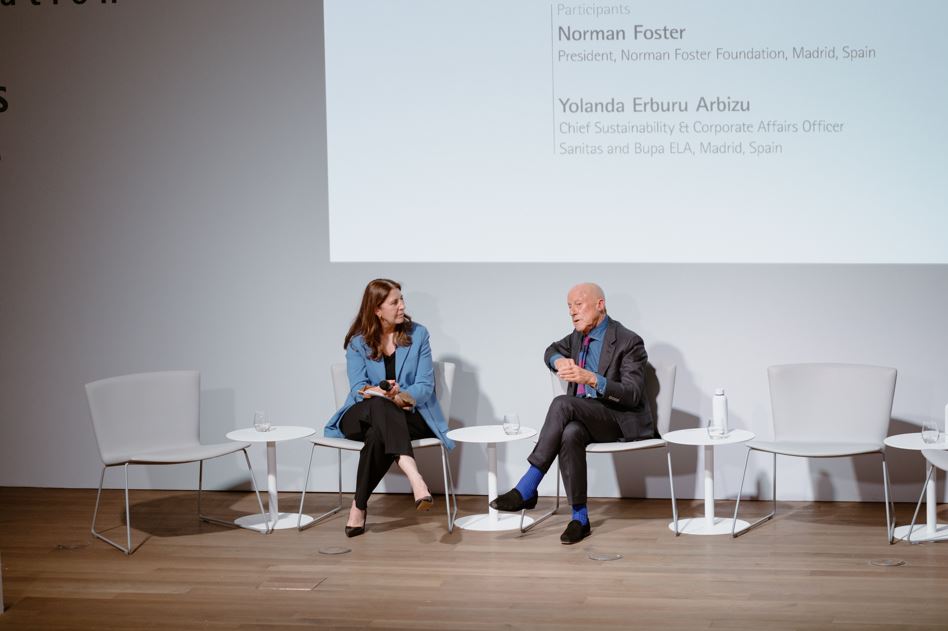 Yolanda Eburu y Norman Foster