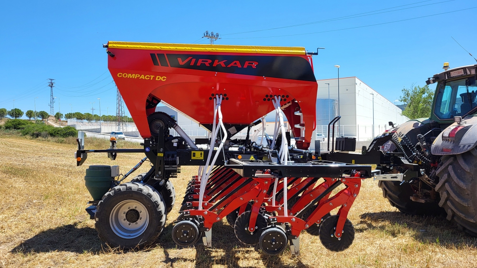 Nueva m�quina sembradora Virkar Compact