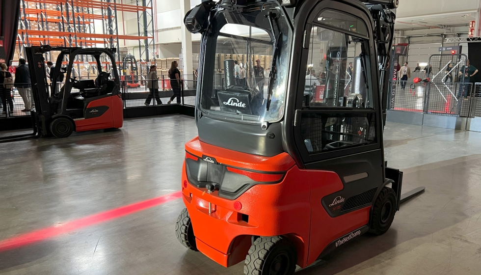 El evento incluy una zona de pruebas para conducir los nuevos modelos y experimentar su maniobrabilidad...