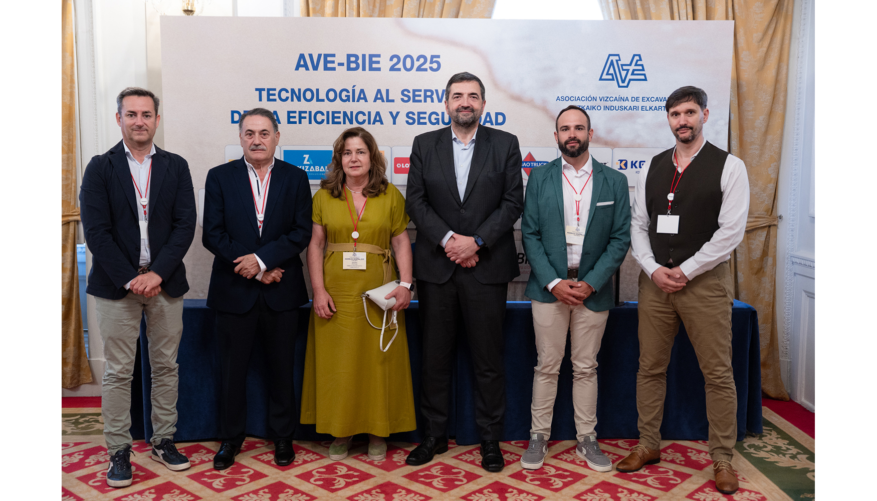 De izquierda a derecha; Jorge Cuartero (Anmopyc), Amando Astorga (AVE-BIE), Aitziber Zorroza (AVE-BIE), Carlos Alzaga (Diputaci�n Foral de Bizkaia)...