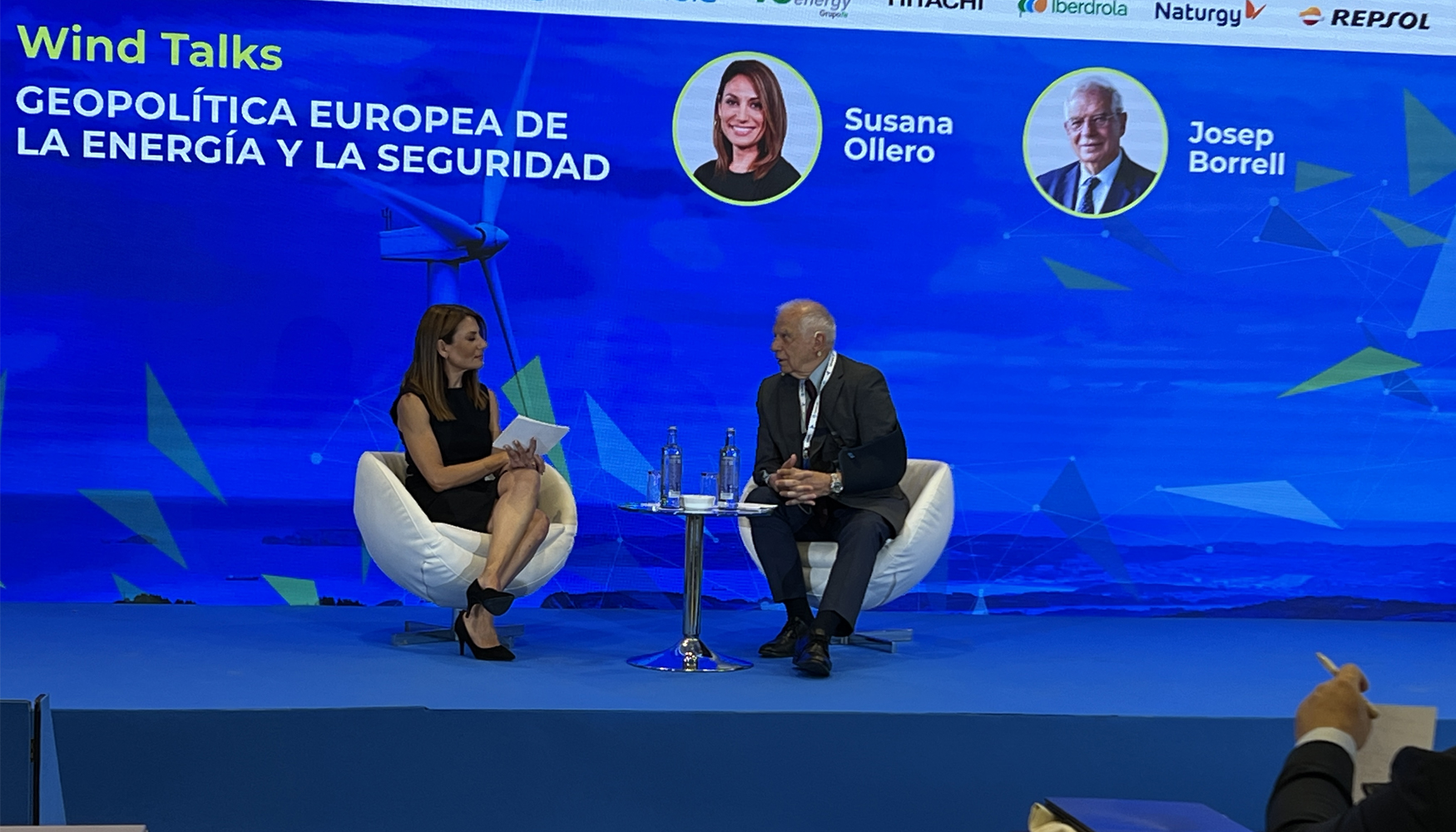 El programa del congreso incluy� una entrevista con Josep Borrell, ex alto representante de la Uni�n para Asuntos Exteriores y Pol�tica de Seguridad...