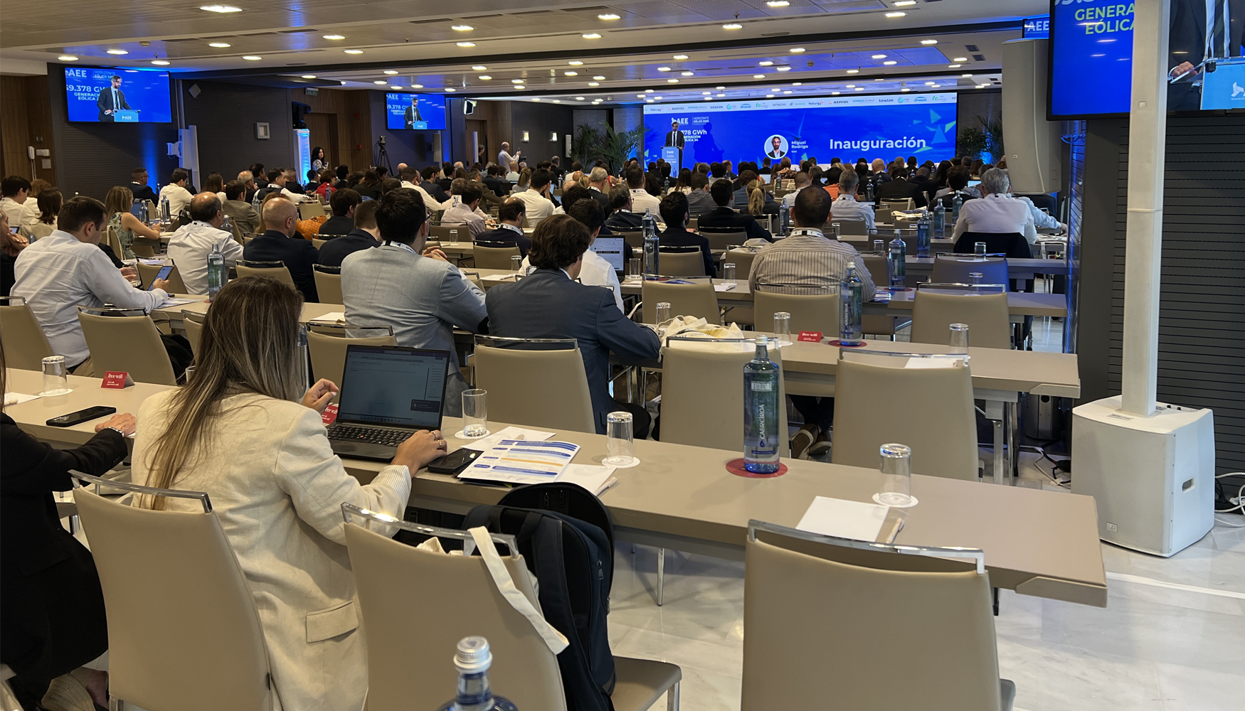 M�s de 300 profesionales asistieron al Congreso Anual de AEE