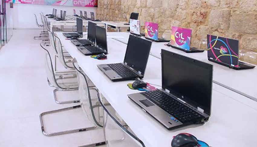 Los ayuntamientos que encabecen el ranking en sus respectivas categor�as poblacionales ser�n premiados con un kit tecnol�gico valorado en 3.000 euros...