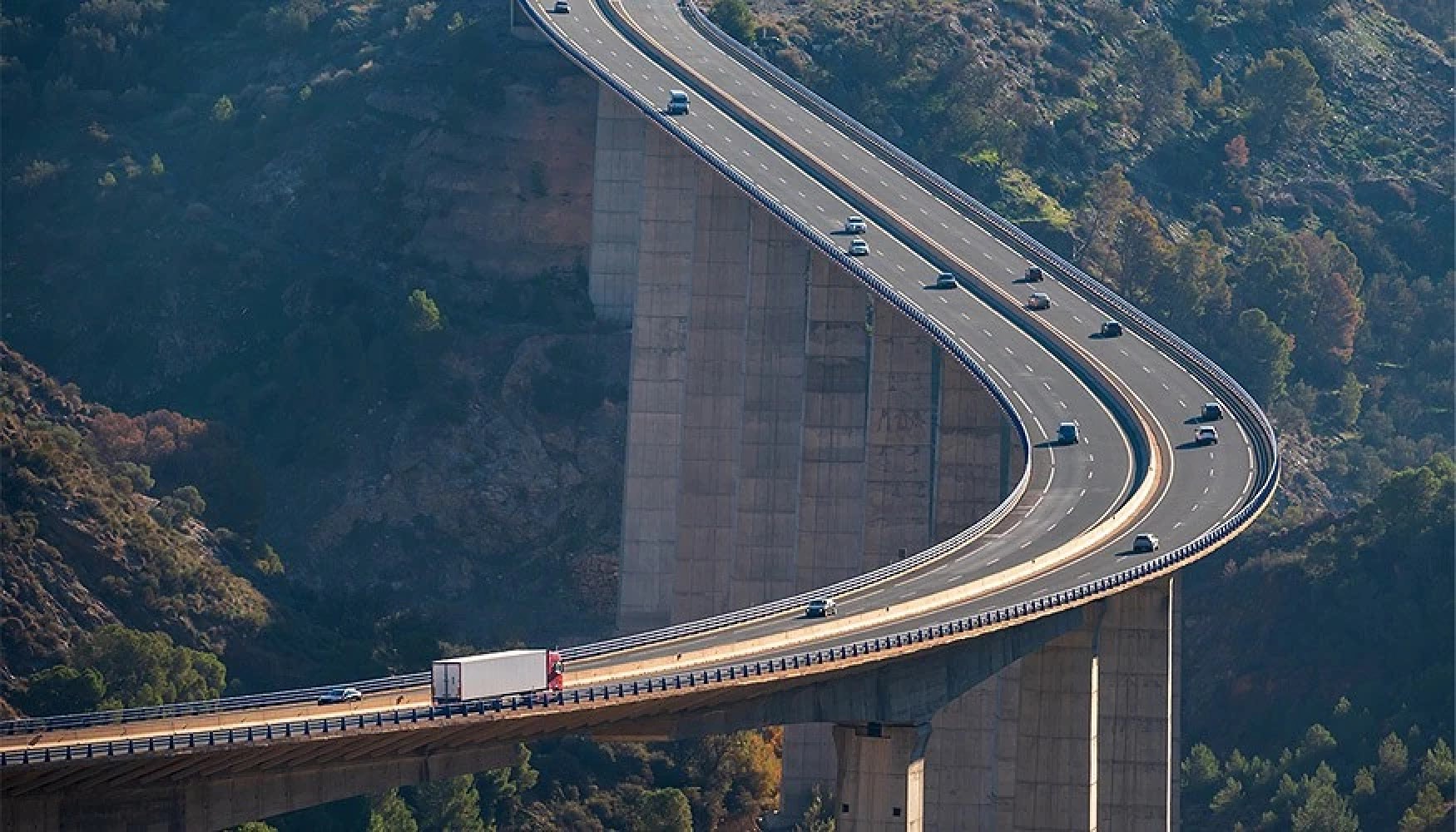 Seopan destaca la resiliencia y beneficios sociales de las infraestructuras prioritarias que urgen en nuestro pa�s