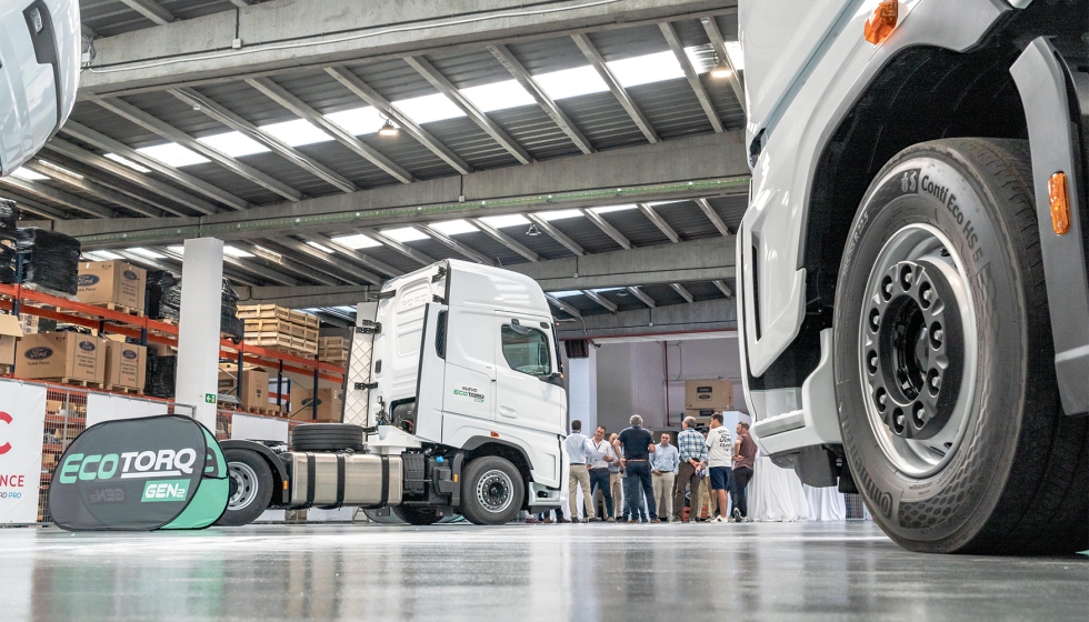 Los ic�nicos modelos F-MAX y F-LINE de Ford Trucks incorporan ahora estas mejoras en rendimiento, eficiencia y confort