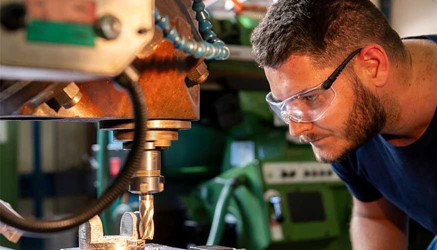 La adopci�n de fabricaci�n aditiva permite al sector defensa producir piezas directamente en el punto de uso, mejorando la preparaci�n operativa...