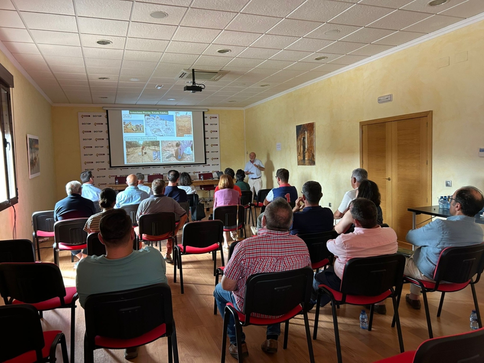 Dcoop espera producir este a�o medio mill�n de kilos en su secci�n de pistacho