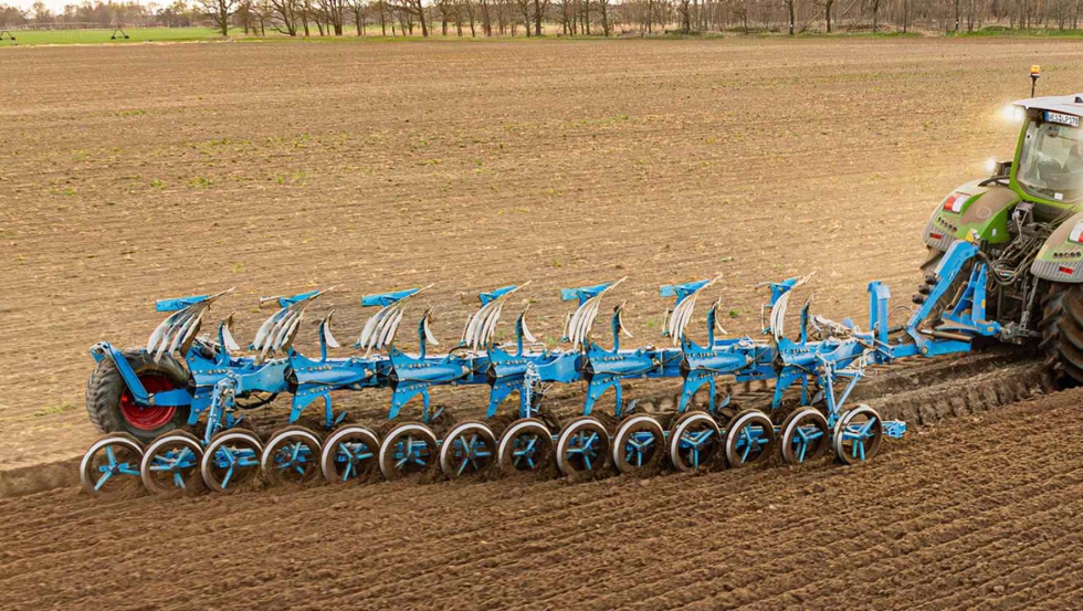 Arado Diamant 18 con FlexPack de Lemken