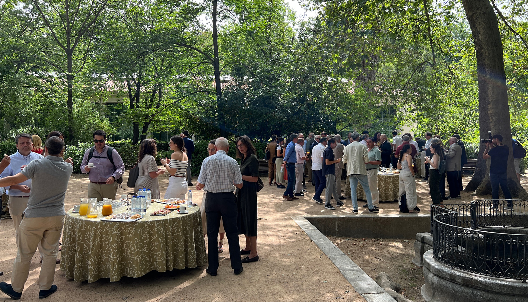 El espectacular entorno del Real Jard�n Bot�nico de Madrid acogi� la II edici�n del Foro Miner�a y Vida