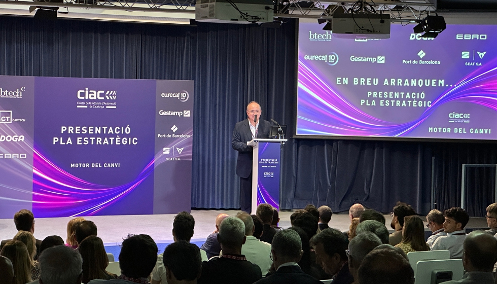 Alcaraz present� el Plan Estrat�gico como una �hoja de ruta colectiva� dise�ada para enfrentar estos desaf�os con una visi�n de futuro e hizo un...