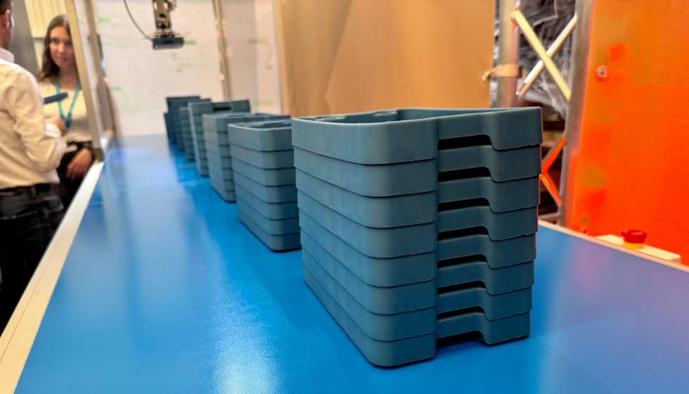 Una Tederic 260 servo-hidr�ulica, incorpor� un biopl�stico innovador desarrollado por Oryzite a partir de c�scara de arroz...