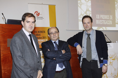 De izquierda a derecha, Jos Luis Martn, Ander Gurrutxaga y Vctor Echevarra