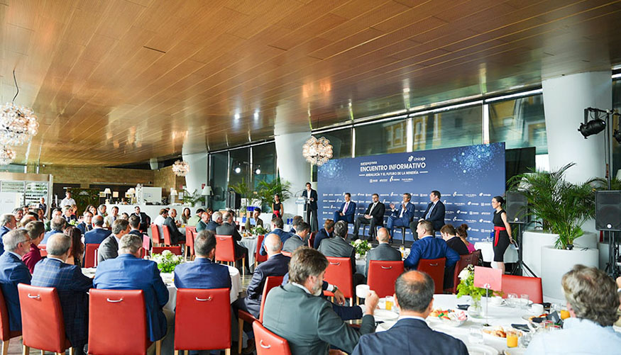 La pol�tica industrial de la Junta de Andaluc�a se articula a trav�s de 19 planes de cadena de valor