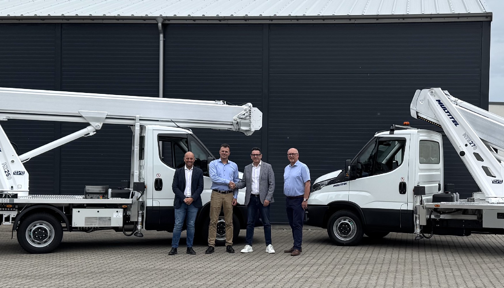 De izquierda a derecha: Mirko Rebuzzi, Jorgen Martinsen, Roberto Marangoni y Mogens Mogensen