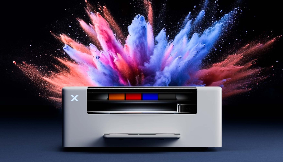Foto de xTool muestra su impresora de ropa DTF de última generación en Fespa Global Print Expo 2025