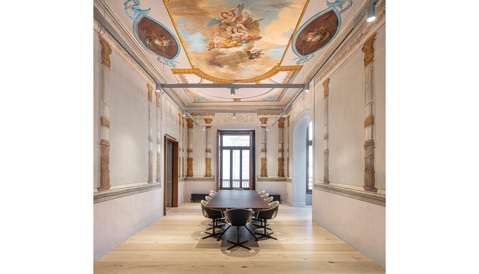 La renovaci�n de este edificio patrimonial, transformado en la nueva sede de la Fundaci�n Hortensia Herrero...