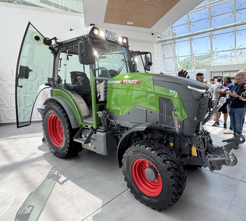 El Fendt e107 V Vario est ya disponible y las primeras entregas en Espaa se esperan a partir de noviembre de este ao