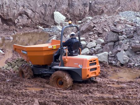 Los dumpers Ausa se han ganado el reconocimiento internacional por, entre otras razones, su gran capacidad todoterreno