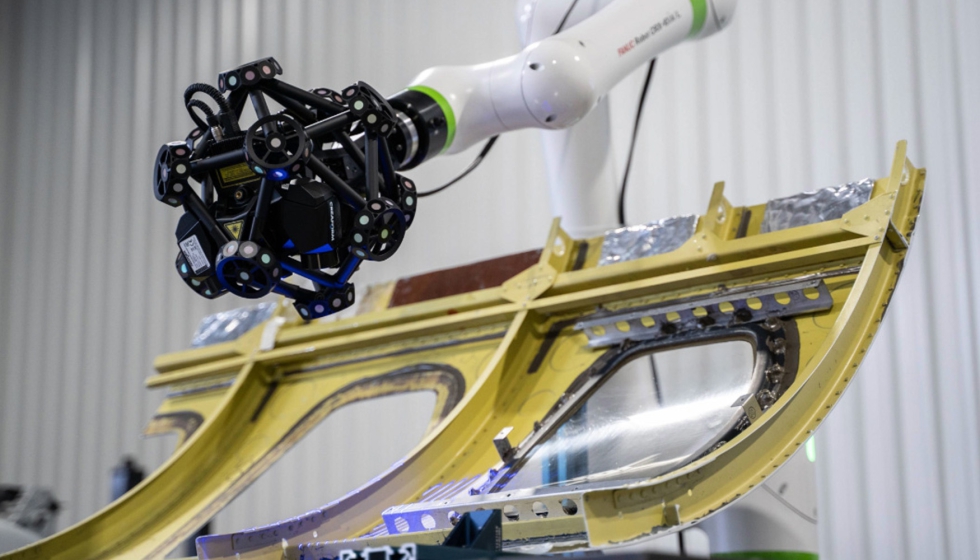 MetraSCAN BLACK+|Elite es un escner ptico CMM rpido, perfecto para inspeccionar piezas estampadas, moldeadas o mecanizadas...