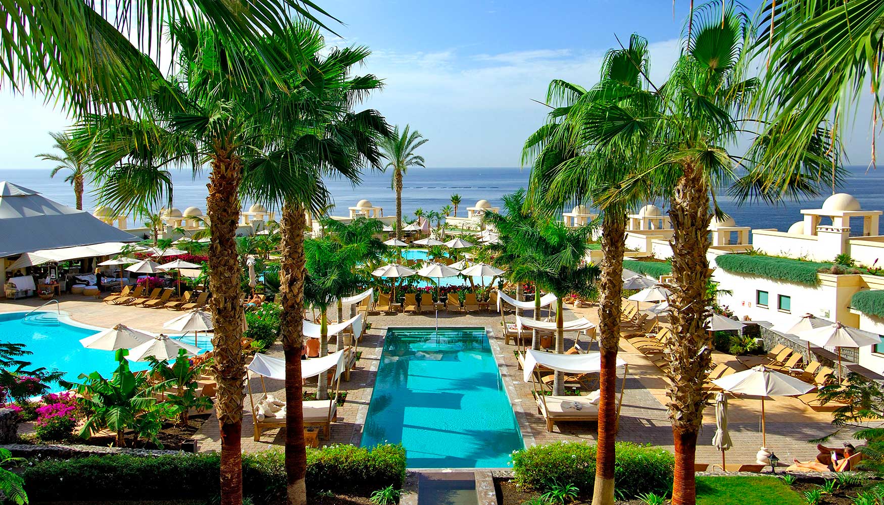 Con m�s de 40 hoteles distribuidos en tres pa�ses...