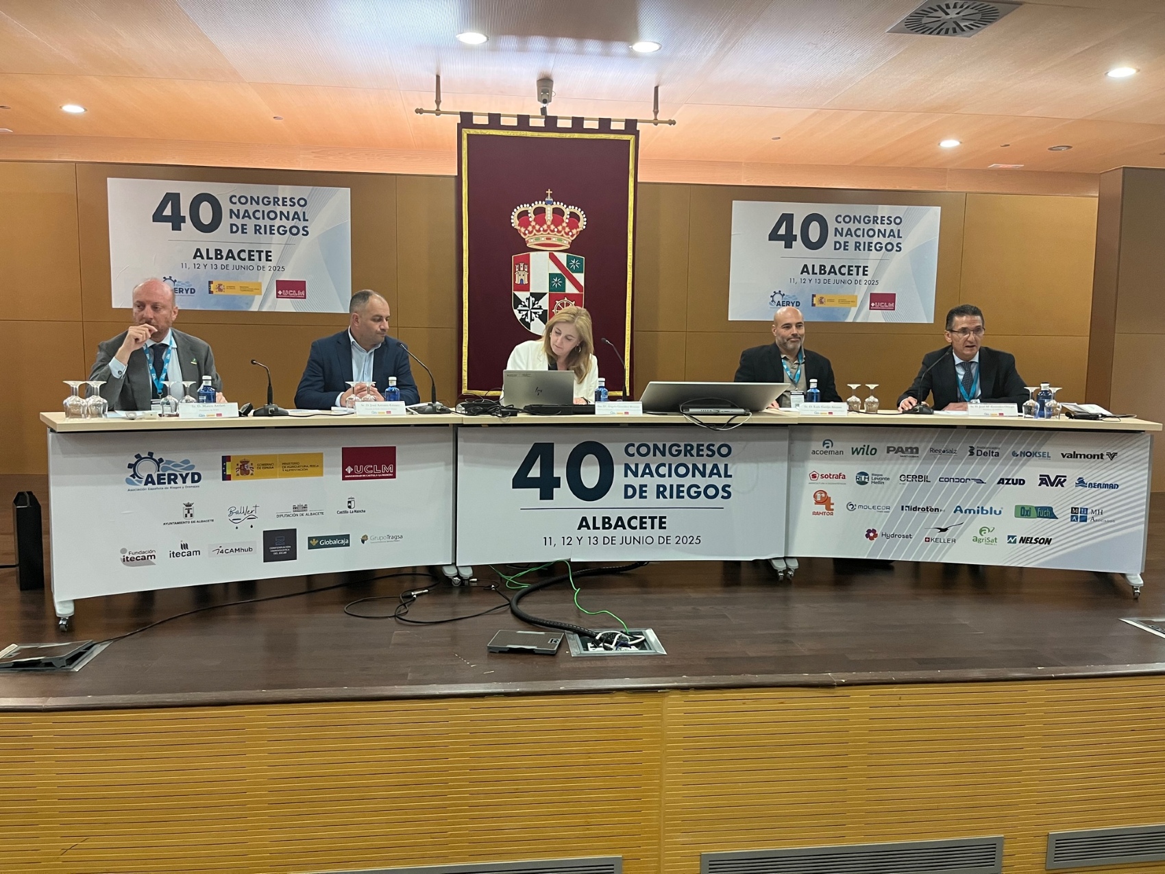 Imagen del acto de clausura del 40 Congreso Nacional de Riegos