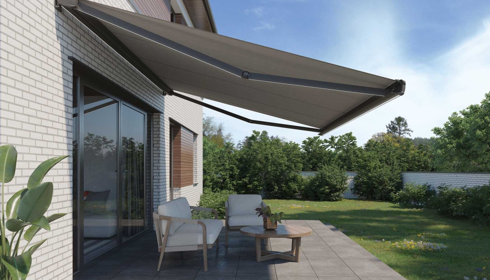 Los dispositivos de protecci�n solar, incluidos los toldos de colores oscuros...