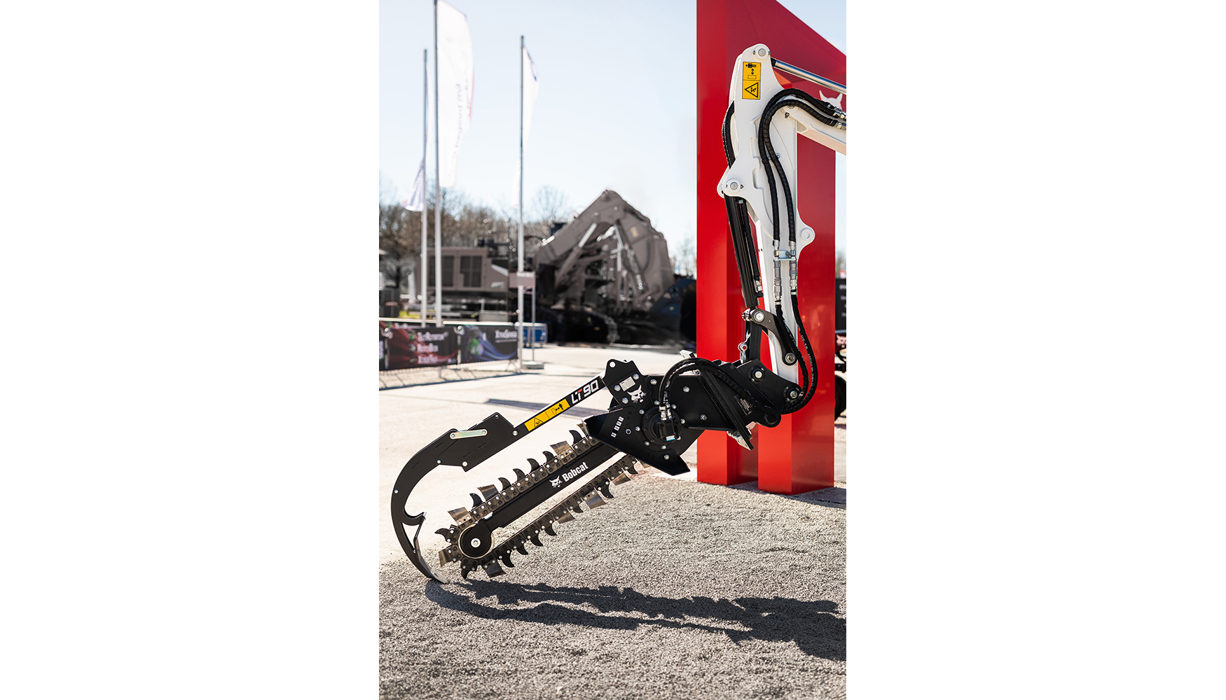 Implemento zanjadora