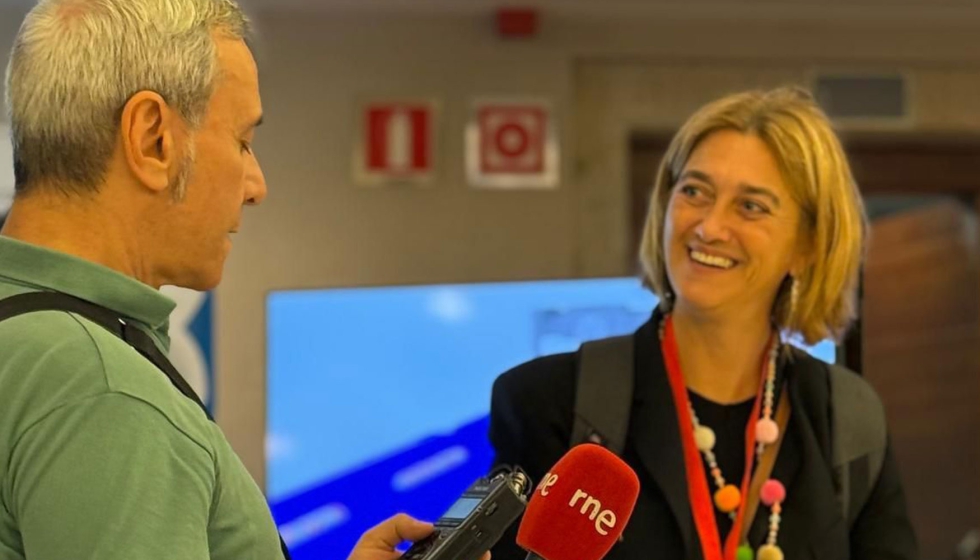 Sofia Roca, coordinadora del área Nuevos Alimentos de Azti, entrevistada por RNE durante el Fórum Sofia Roca, coordinadora del área Nuevos Alimentos de Azti, entrevistada por RNE durante el Fórum