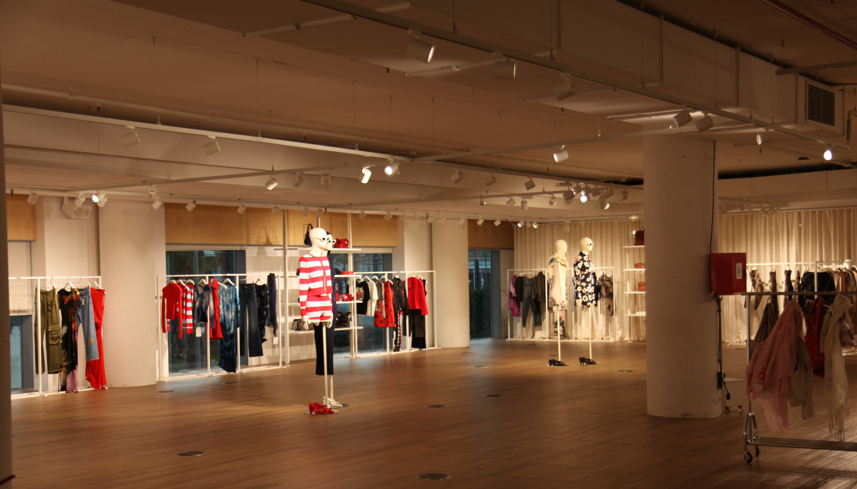 Hoy en d�a, Chubb Iberia ofrece un servicio integral a Desigual que abarca protecci�n contra incendios y seguridad electr�nica...