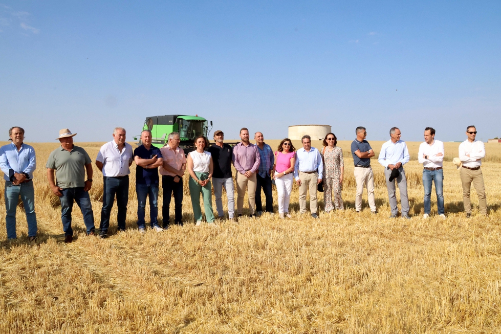 La consejera de Agricultura, Ganader�a y Desarrollo Rural de la Junta de Castilla y Le�n, Mar�a Gonz�lez Corral...