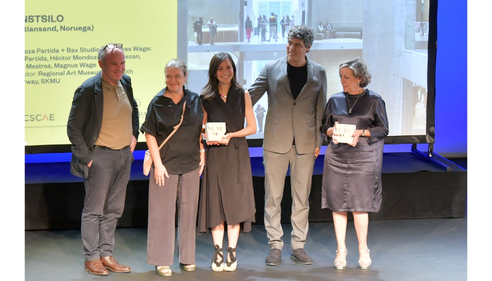 Los arquitectos que han intervenido en el proyecto Kunstsilo de Noruega que le ha valido el Premio Arquitectura Espaola...