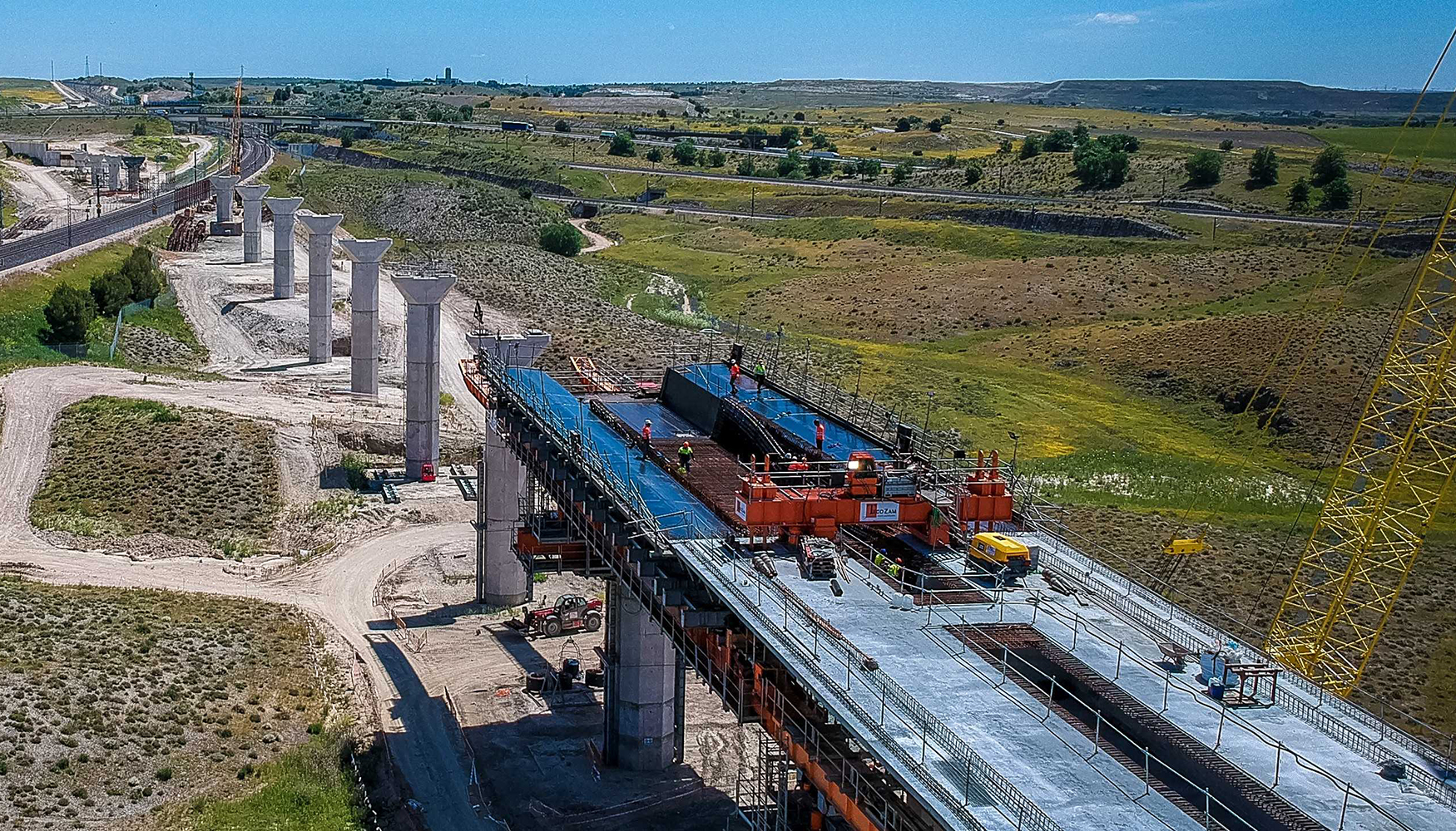 Obras para la conexi�n entre las l�neas de alta velocidad Madrid-Levante y Madrid-Barcelona. Lantania