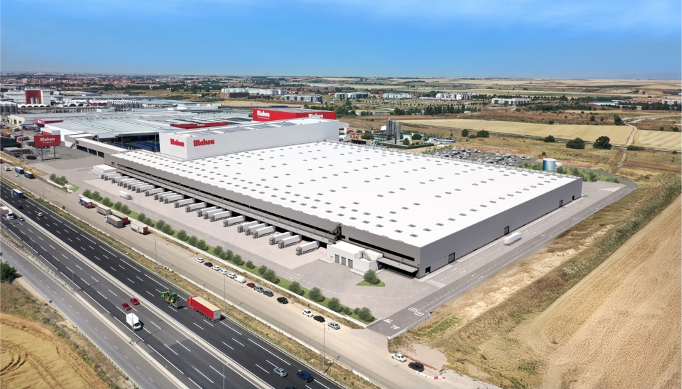 La nave, con una superficie de 69.000 m2 construidos y una capacidad de hasta 100...