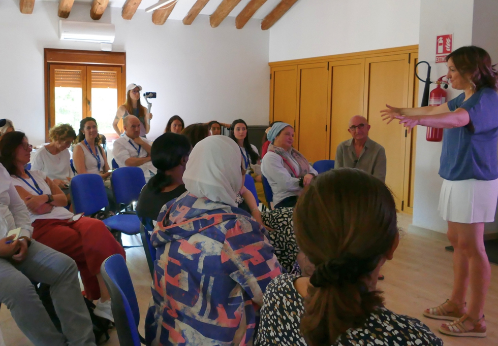 La inversin en formacin, conocimientos financieros y herramientas digitales sigue siendo fundamental para eliminar barreras...