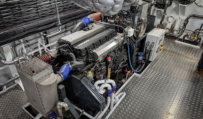 Foto de Los motores PACCAR MX-13 impulsan un barco revolucionario